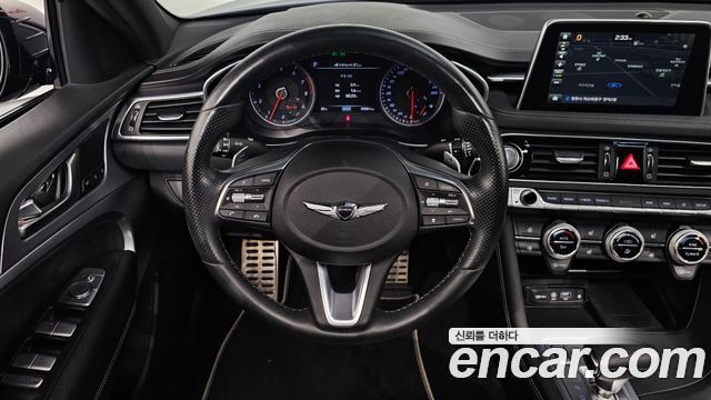 Genesis G70 2019 — photo 19