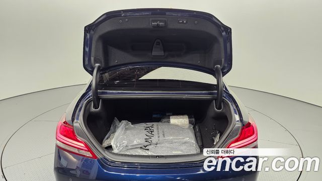 Genesis G70 2019 — photo 37