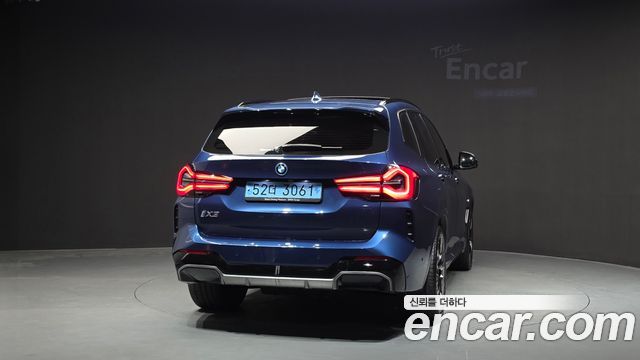 BMW iX3 2023 — photo 4
