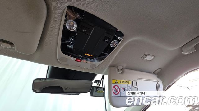 Kia EV6 2022 — photo 24