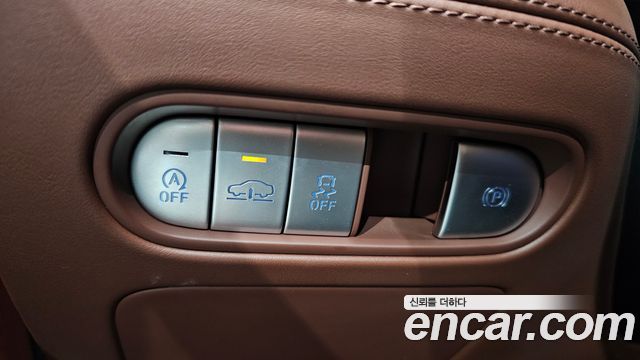 Genesis G90 2022 — photo 24