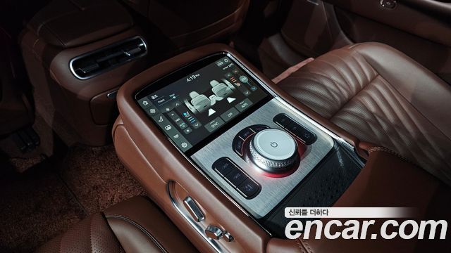 Genesis G90 2022 — photo 25