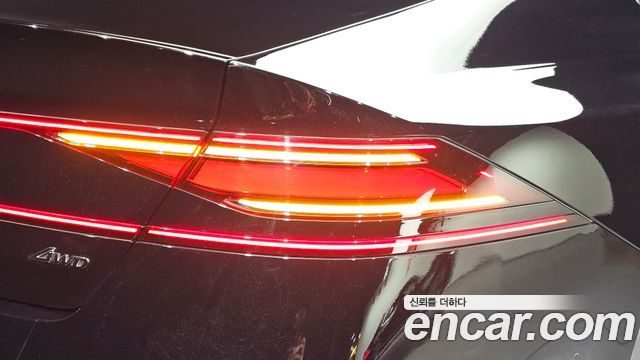 Genesis G90 2022 — photo 9