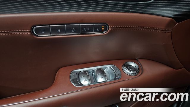Genesis G90 2022 — photo 27