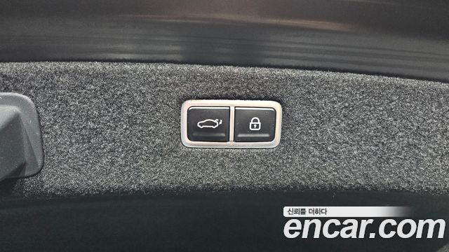 Genesis G90 2022 — photo 31