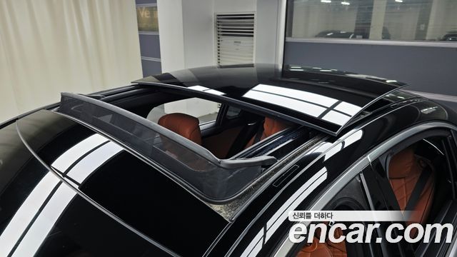 Mercedes-Benz S-Class 2023 — photo 26