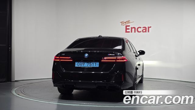 BMW i5 2024 — photo 4
