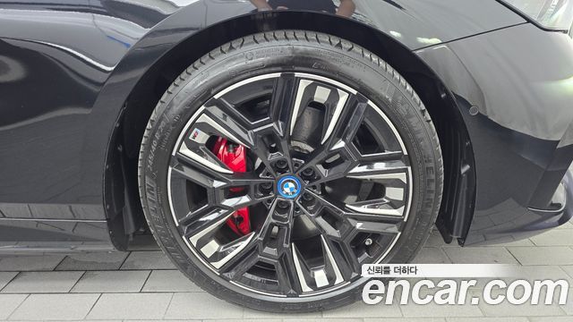 BMW i5 2024 — photo 7