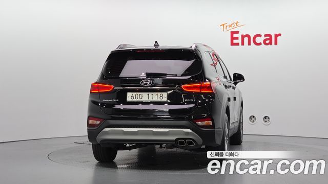 Hyundai Santafe 2019 — photo 4