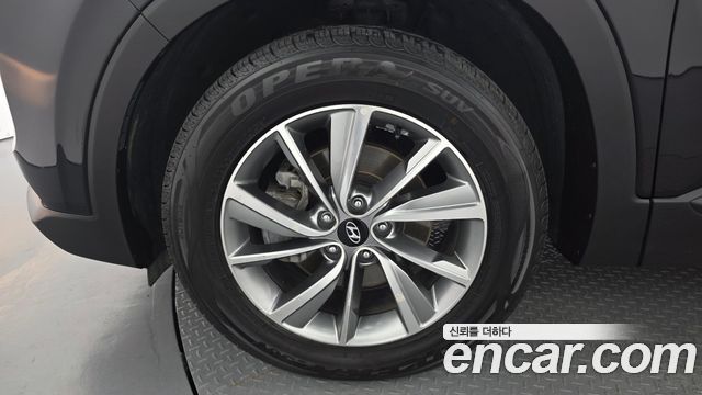 Hyundai Santafe 2019 — photo 5