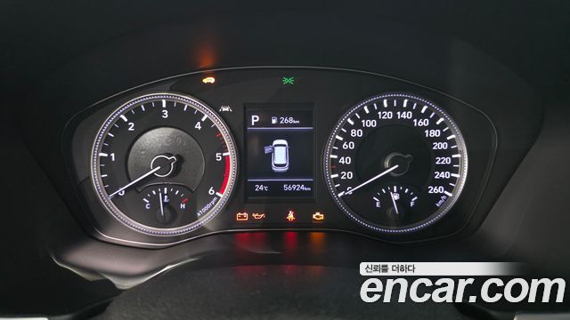 Hyundai Santafe 2019 — photo 11