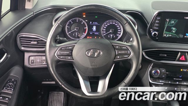 Hyundai Santafe 2019 — photo 19