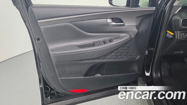 Hyundai Santafe 2019 — photo 14