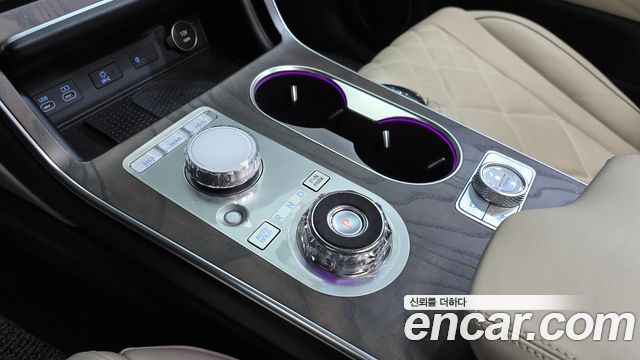 Genesis GV80 2024 — photo 12
