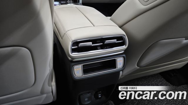 Genesis GV80 2024 — photo 24
