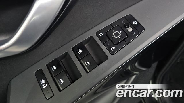 Kia Niro 2023 — photo 20