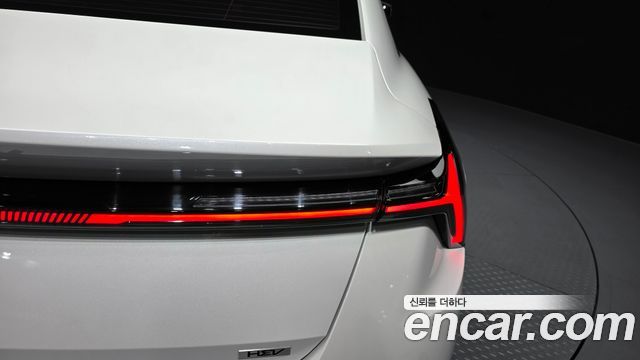 Kia K8 2025 — photo 9