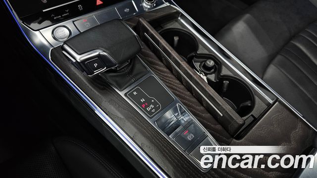 Audi A6 2020 — photo 12