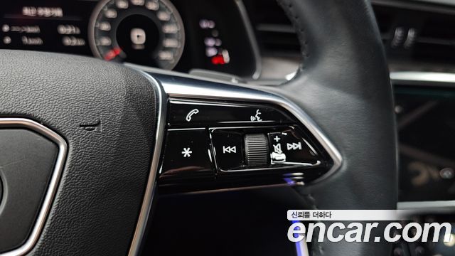 Audi A6 2020 — photo 28