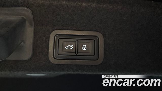 Audi A6 2020 — photo 36