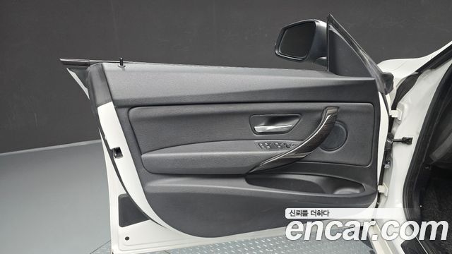 BMW Gran Turismo 2015 — photo 14
