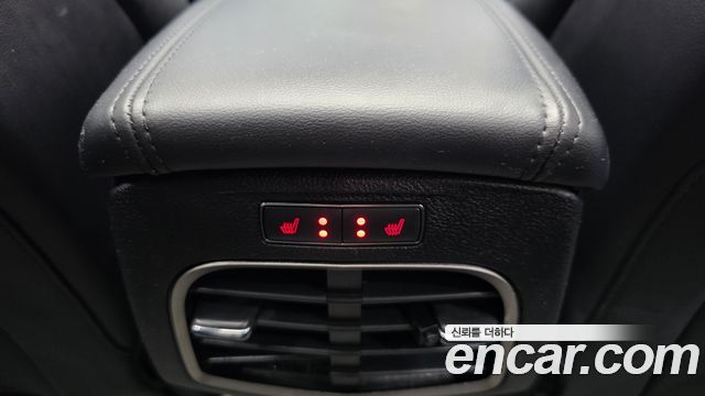 Lincoln MKZ 2020 — photo 24