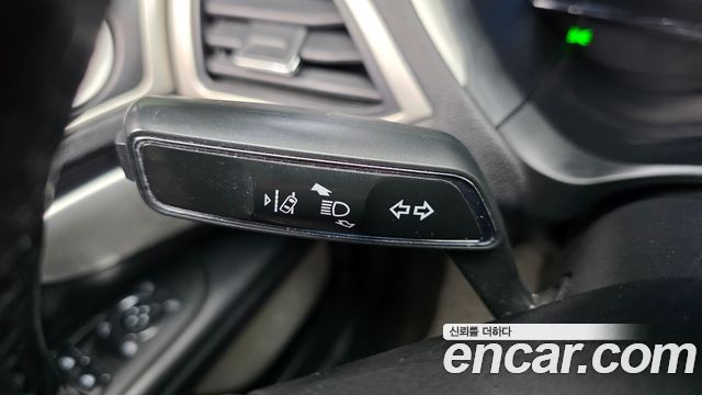 Lincoln MKZ 2020 — photo 31
