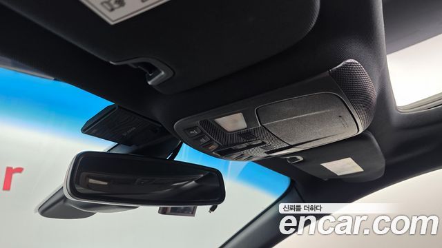 Lincoln MKZ 2020 — photo 32