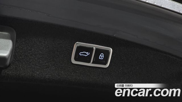 Genesis G80 2022 — photo 26