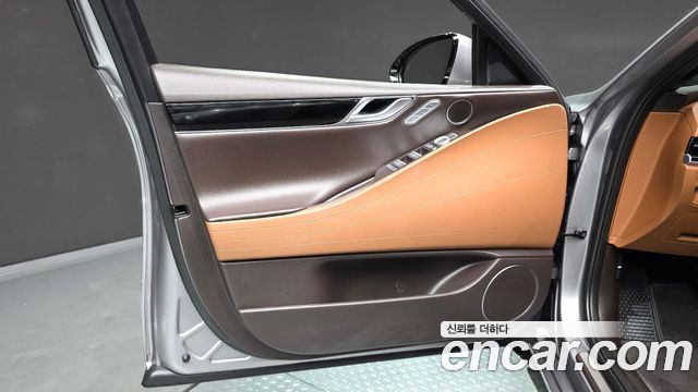 Genesis G80 2022 — photo 14