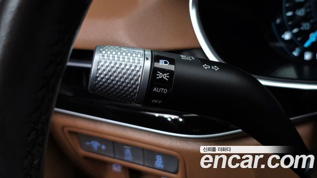 Genesis G80 2022 — photo 27