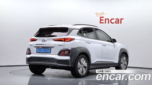 Hyundai Kona 2020 — photo 2