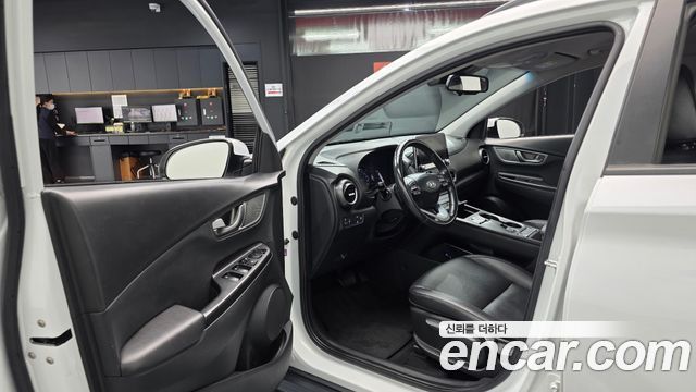 Hyundai Kona 2020 — photo 13