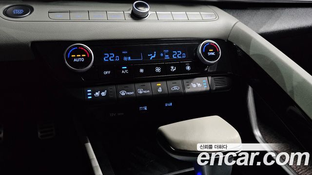 Hyundai AVANTE 2022 — photo 25