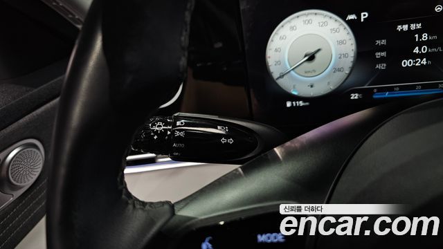 Hyundai AVANTE 2022 — photo 29