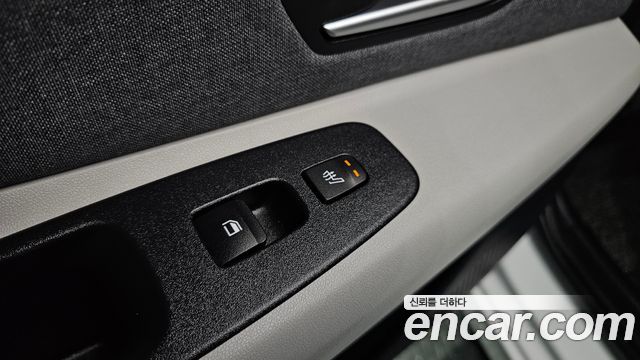 Hyundai AVANTE 2022 — photo 32