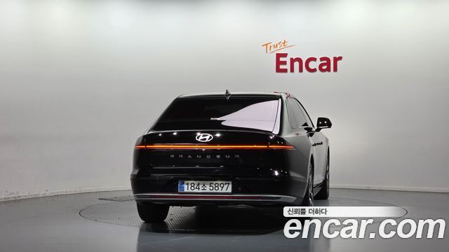 Hyundai Grandeur 2026 — photo 4
