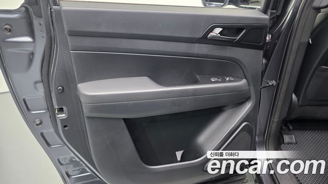 KG Mobility Rexton 2020 — photo 15