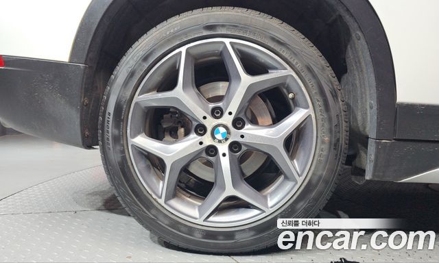 BMW X1 2019 — photo 5