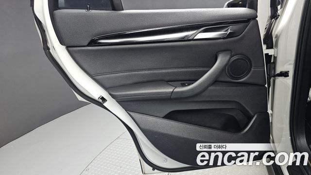 BMW X1 2019 — photo 15