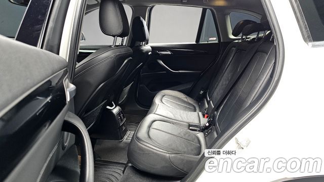 BMW X1 2019 — photo 16