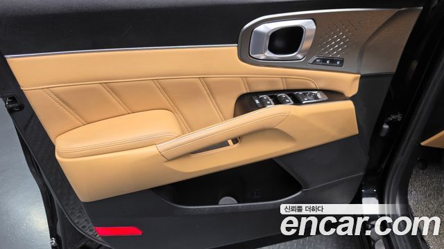 Kia Sorento 2022 — photo 14