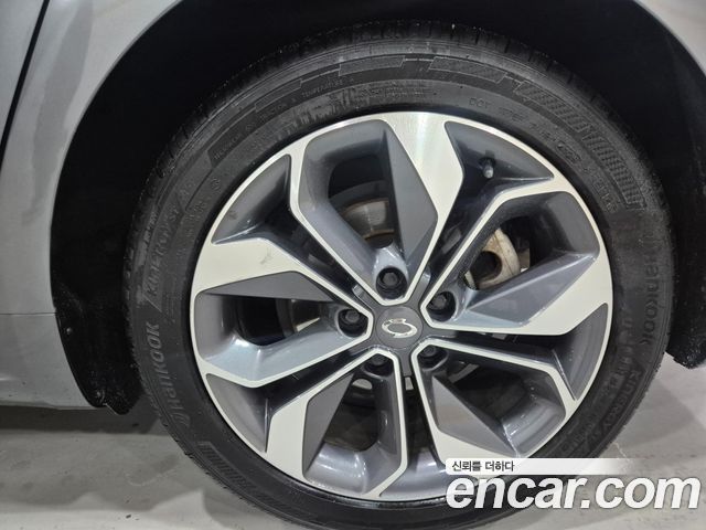Renault Korea SM6 2020 — photo 19