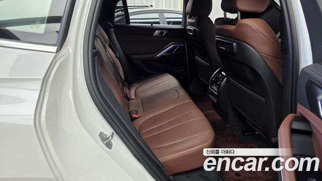 BMW X6 2022 — photo 18