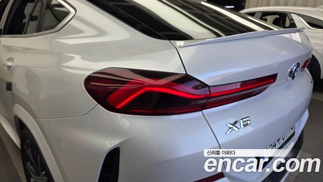 BMW X6 2022 — photo 9