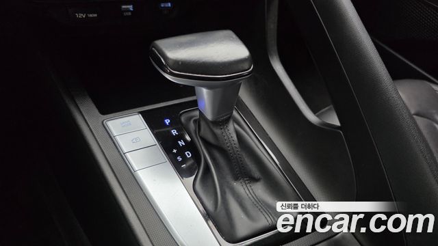Hyundai AVANTE 2021 — photo 9