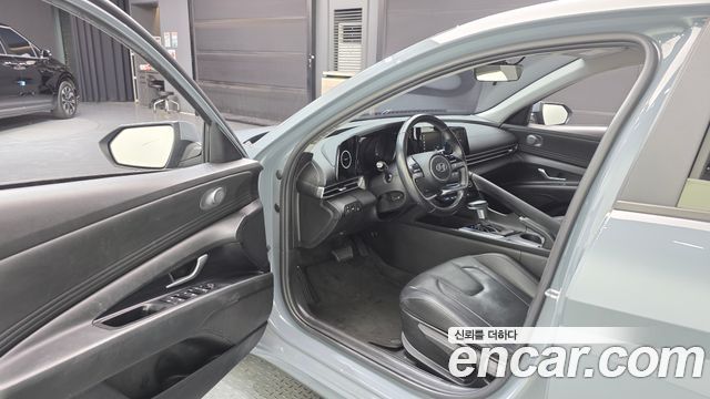 Hyundai AVANTE 2021 — photo 10