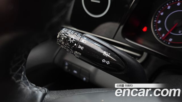 Hyundai AVANTE 2021 — photo 15