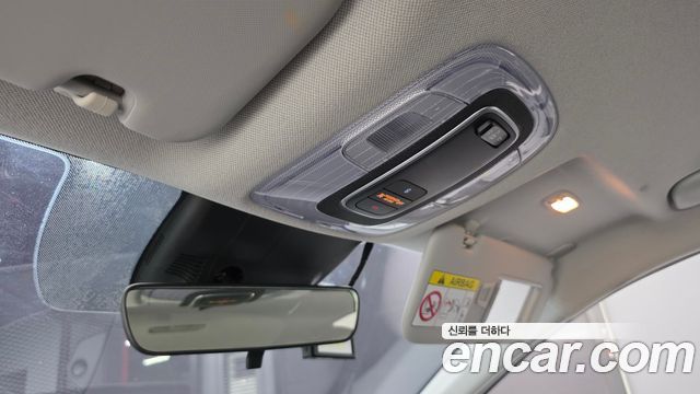 Hyundai AVANTE 2021 — photo 19