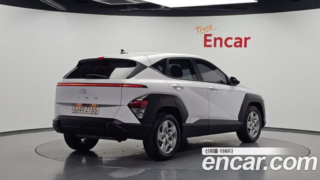 Hyundai Kona 2023 — photo 2